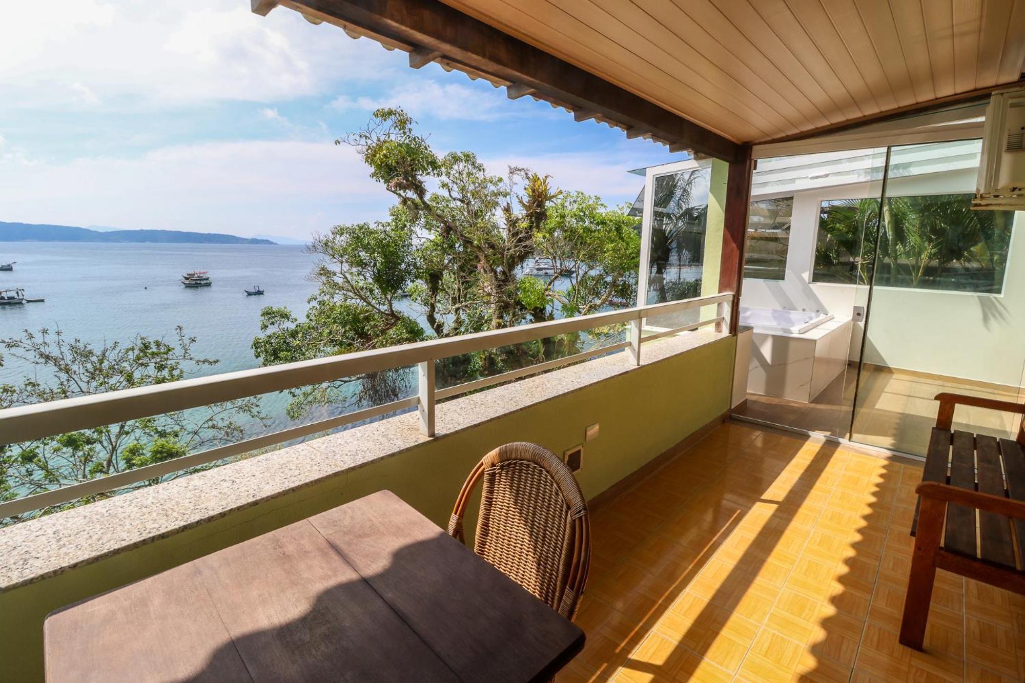 Pousada Praia Da Lagoinha Бомбиньяс Экстерьер фото