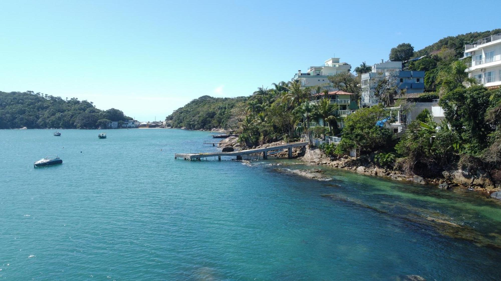 Pousada Praia Da Lagoinha Бомбиньяс Экстерьер фото
